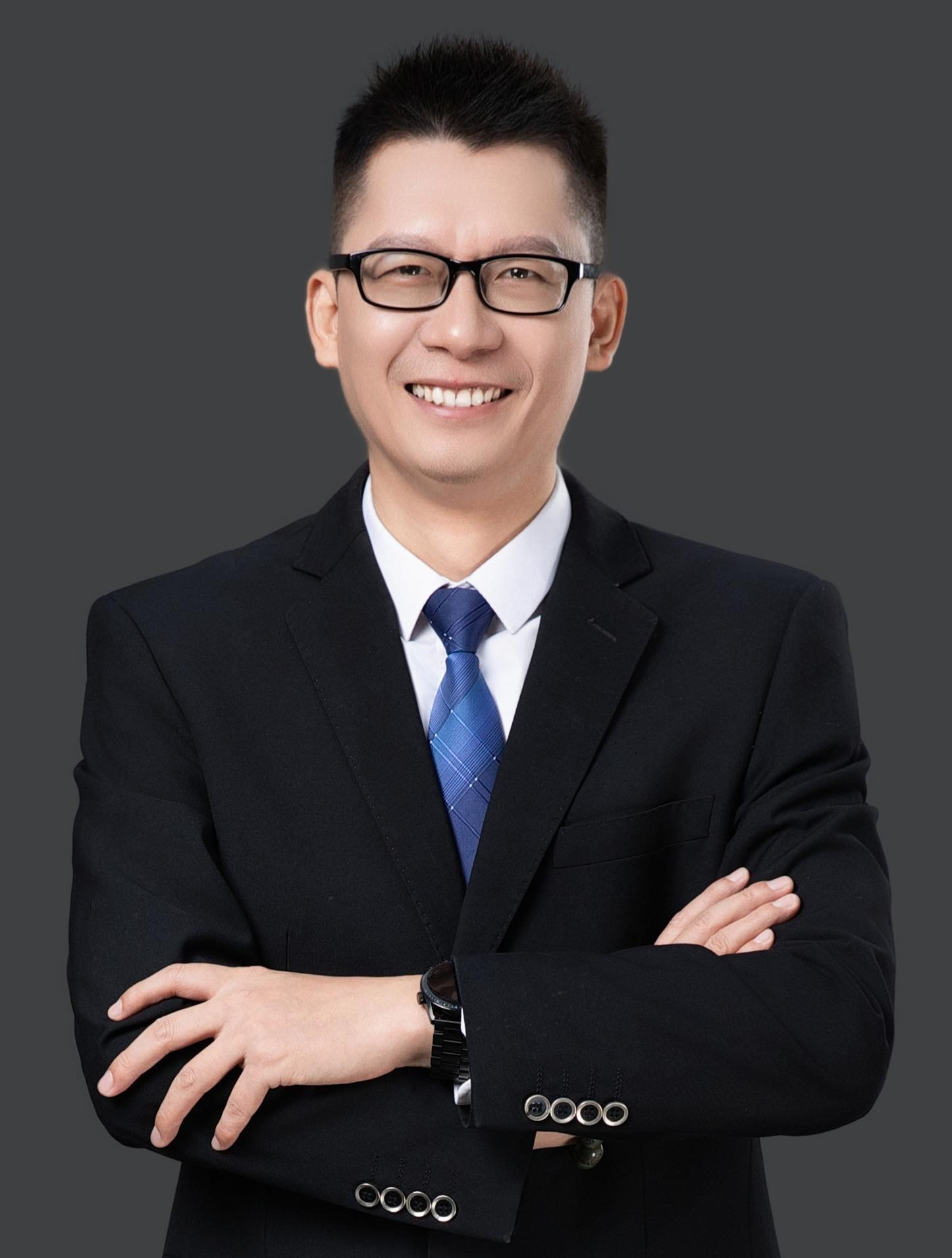 张龙律师